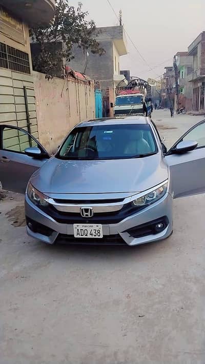 Honda Civic 1.8 total genuine