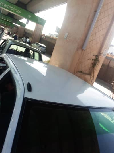 good condition all rang apne halat my hay andr bar sy just