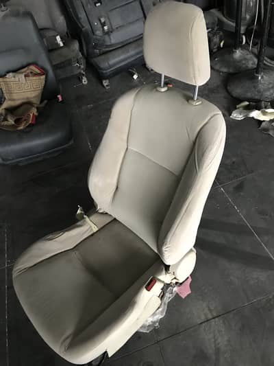 Toyota land cruiser Parado seat