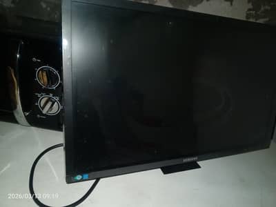 Samsung 24" Android LED/TV cable/ USB/ Full HD - Built-in WiFi & Apps