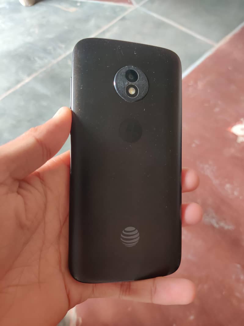 Moto E5 play 0