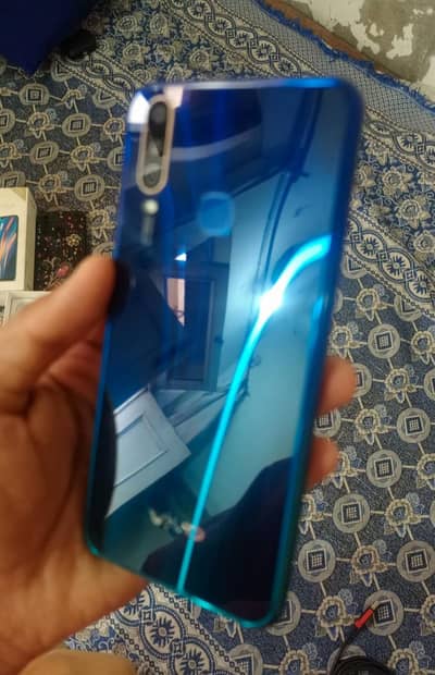 vivo Y15 for sale 4GB 64GB with all complete Box 10 by 10 condition