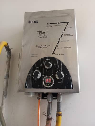 NasGas instant LPG / Sui  Gas gyser,