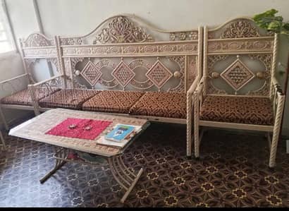 sofa set and table 5 seater
