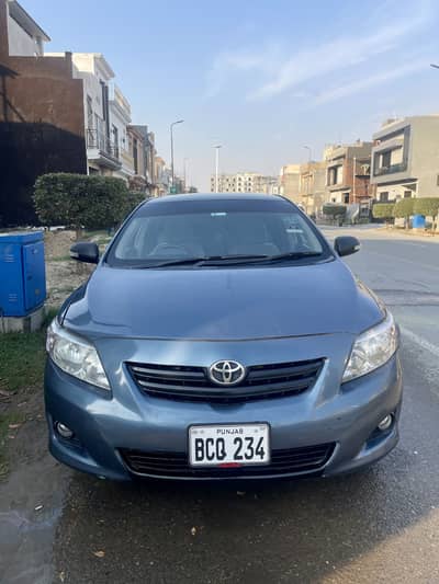 Corolla altis 1.8 cruistonic automatic