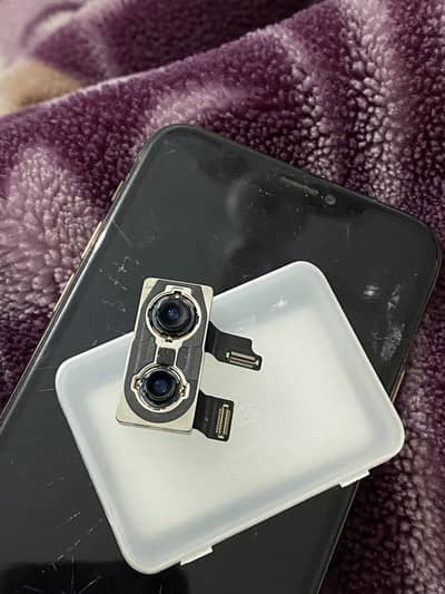 Iphone xs back camera