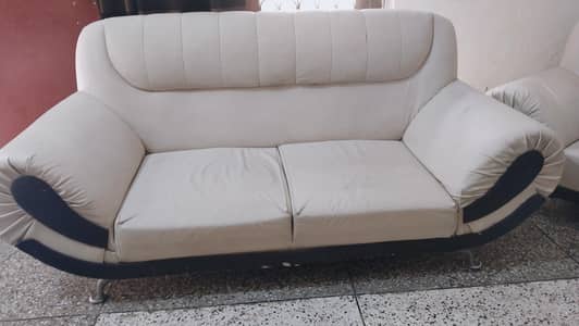 excellent condition luxury sofa set