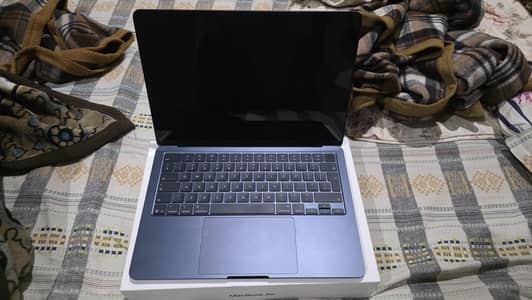 MacBook Air M4 2025 16gb 256gb