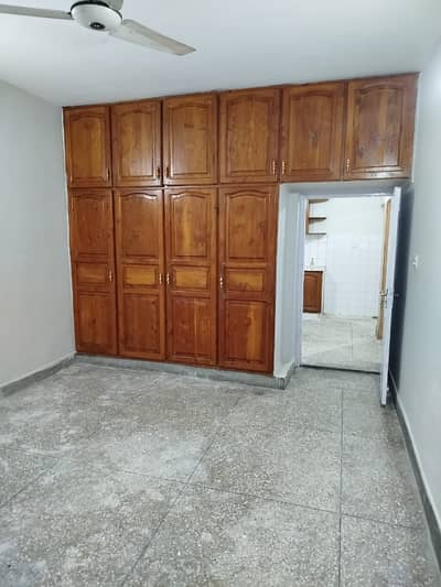 2 Bed 2 Bath Drawing Dinning TV Lounge Kitchen