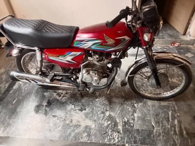 Honda 125 bilkul saf halat me 2023 model