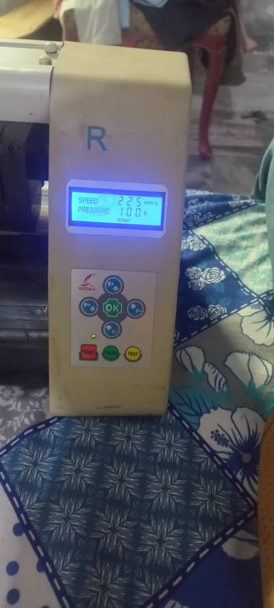 Cutting plotter RedSail