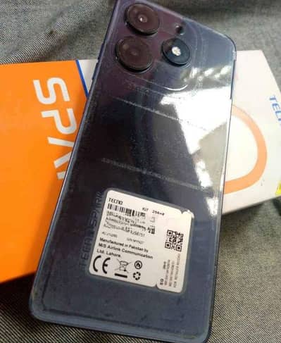 Techno Spark 10 pro 8/256 complete box