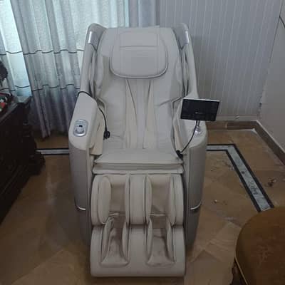 JC buckman TMC-250 massager chair. New condition.