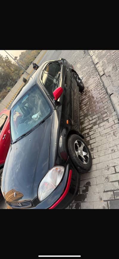 Honda civic exi 1998 model in lush condition