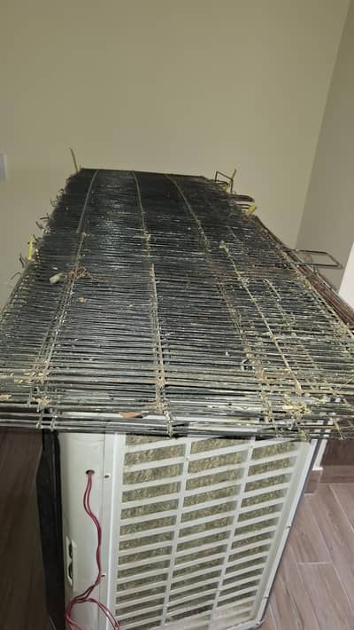 2 bird cages for sale