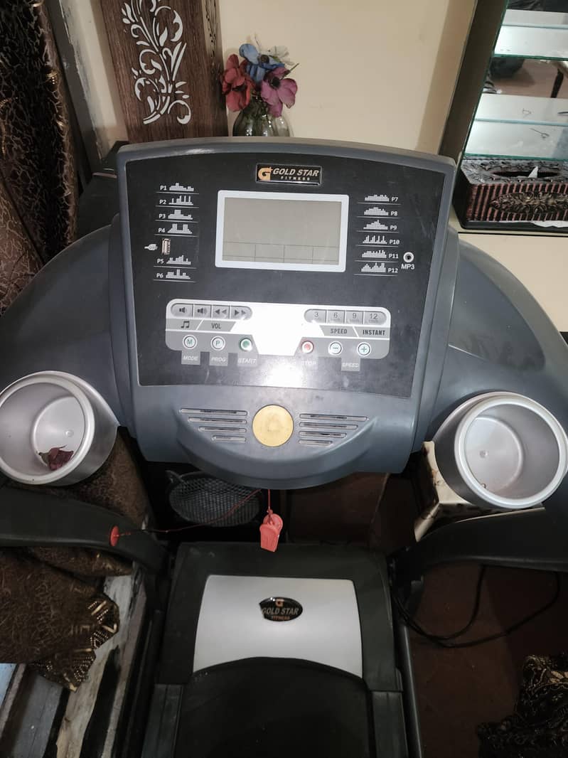 Treadmill machine 5