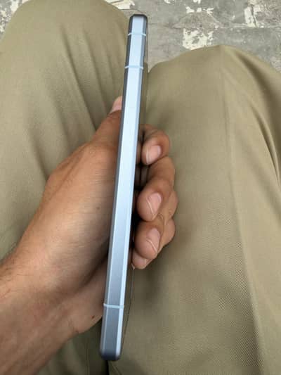 Sharp Aquos R8 12GB RAM 256GB Storage NON PTA / Excellent Condition