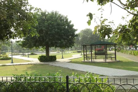 PLOT # Q-980 RESIDENTIAL PLOT LOCATED IN THE BEST BLOCK OF DHA LAHORE.
