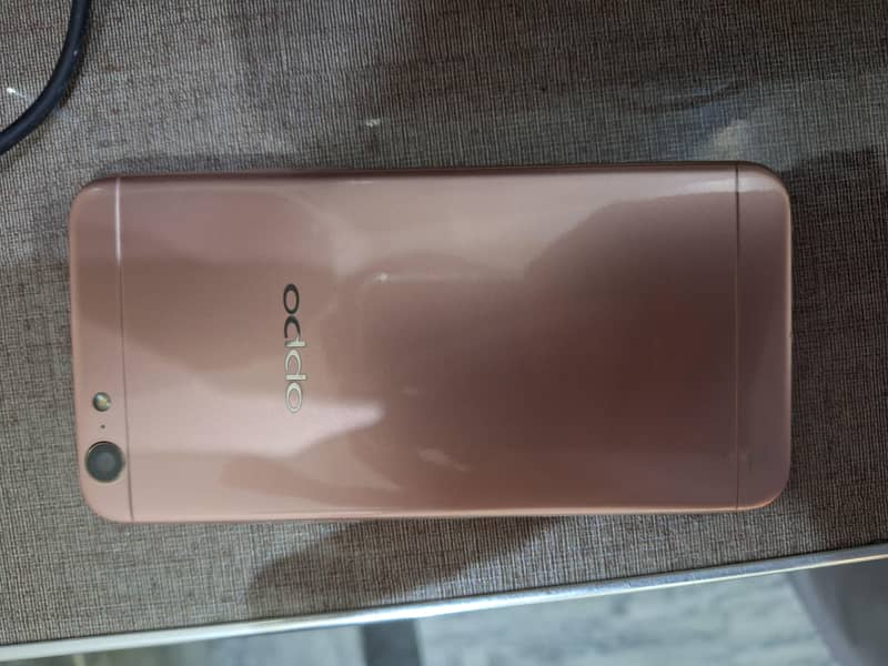 Oppo A57 7