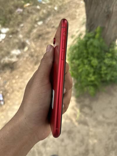 Iphone Xr (Only interested Buyers Contact)