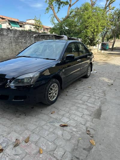 Mitsubishi lancer GLX 1.5 engine