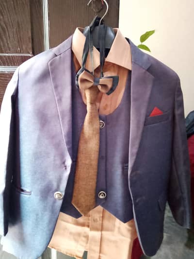 3 pic kid suit