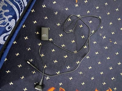 xbox 360 controllor charger and battery original