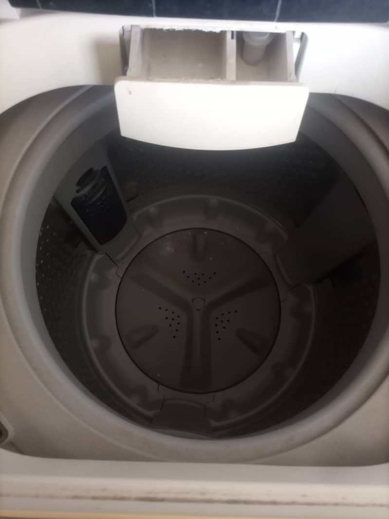 DAWLANCE Automatic washing machine 1
