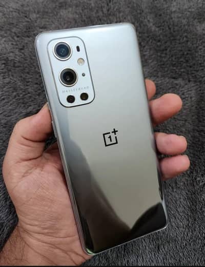 urgent sale oneplus 9 pro 5 g