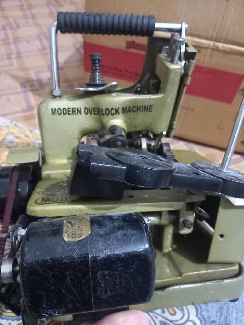 Overlock machine 2