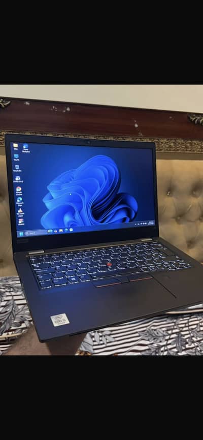 Lenovo Core i5 10th - 8Gb DDR4 - 256Gb Nvme SSD - 14" inch 1920x1080