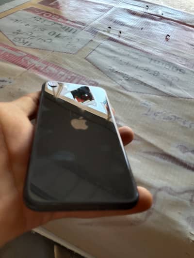 iPhone SE 2020 64GB noon PTA  jv sell and Exchange