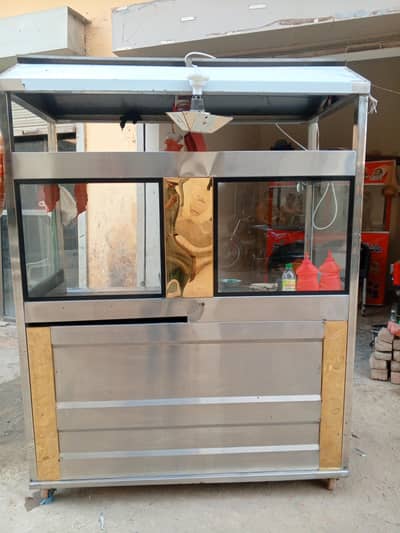 Burger And Shawarma Counter With Deep Fryer