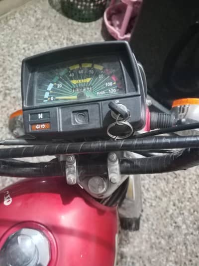 engine good condition bike original Tanki tapay bhi original