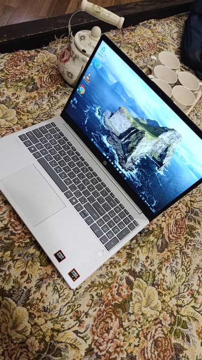 HP Omni book 3 laptop 15 . AMD Ryzen AI 7  350w/radeon 860m