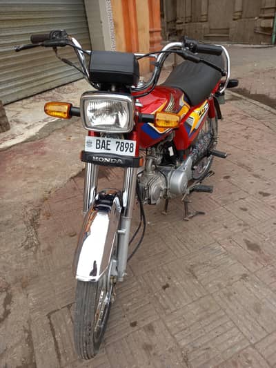 Honda 70 24/25 model for sale 03364710090