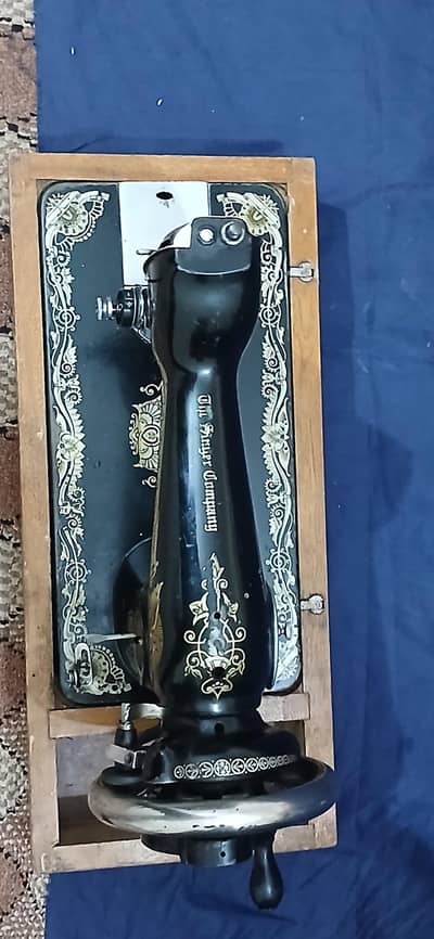 geniune singer sewing machine