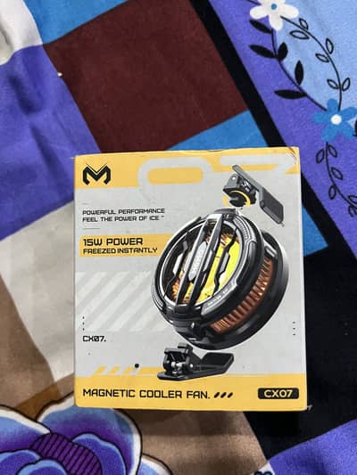 Memo cx07 magnetic cooling fan for gaming