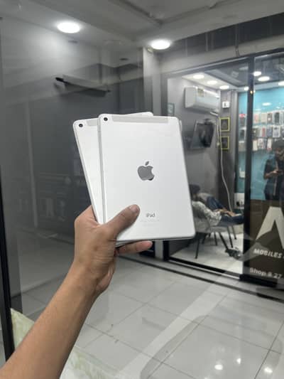 iPad mini 4 / 03199954461