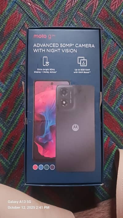 Motorola g04s  4+4/128 ad lazmi paren