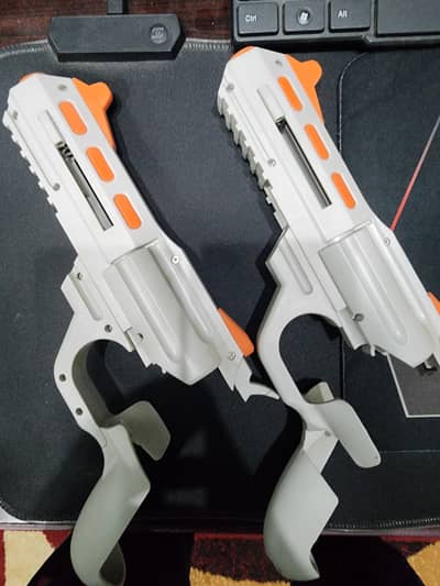 VR Gun Handles / Controllers – Premium Feel – 10/10 Condition