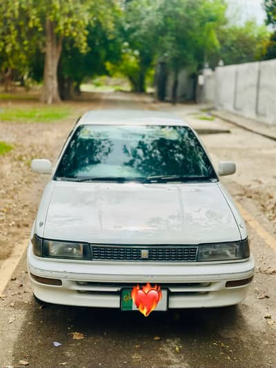 TOYOTA COROLLA EE 90