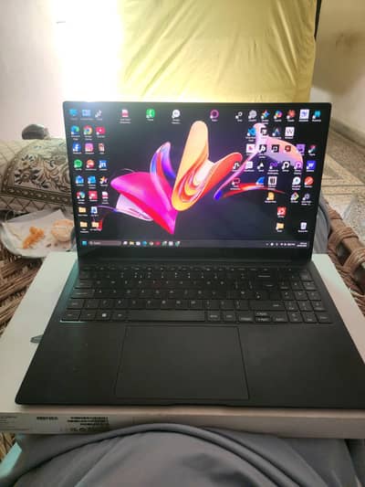 Samsung Galaxy Book2 Pro i5 12th Gen 8/256