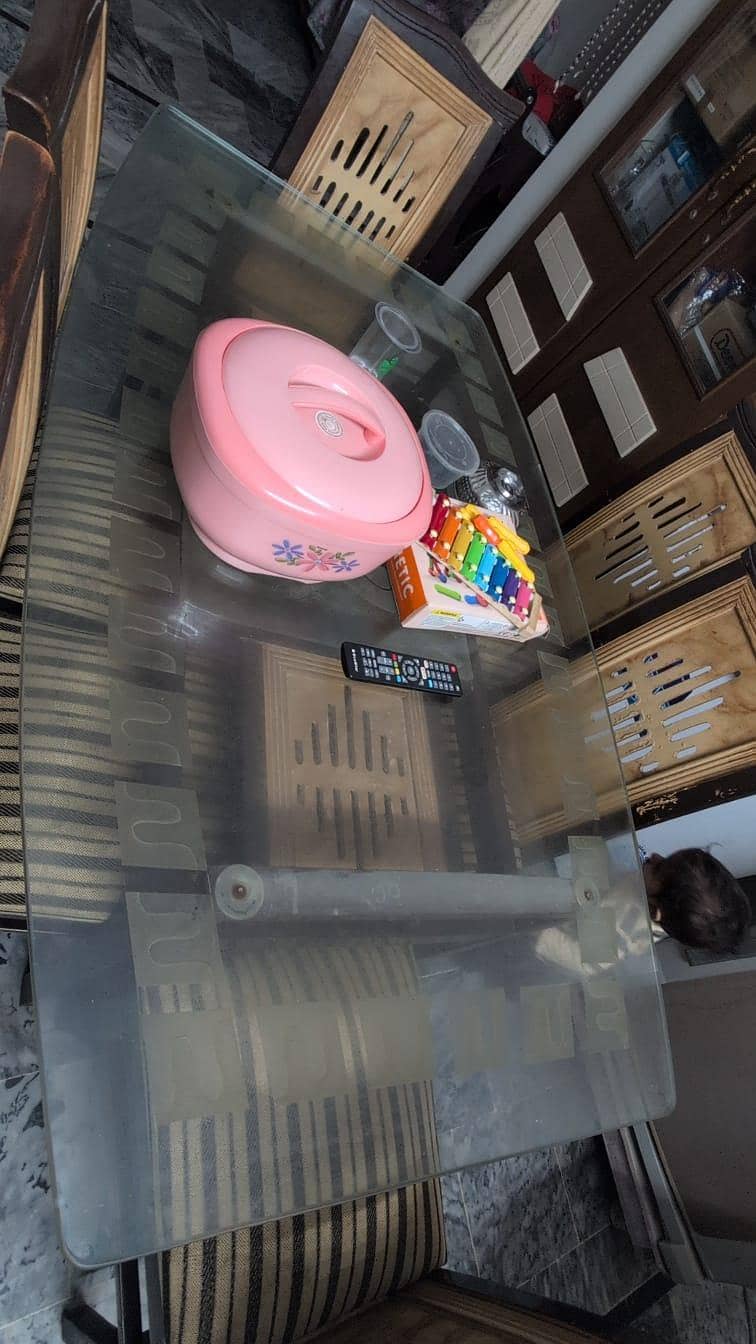 6 sitting dining table 1