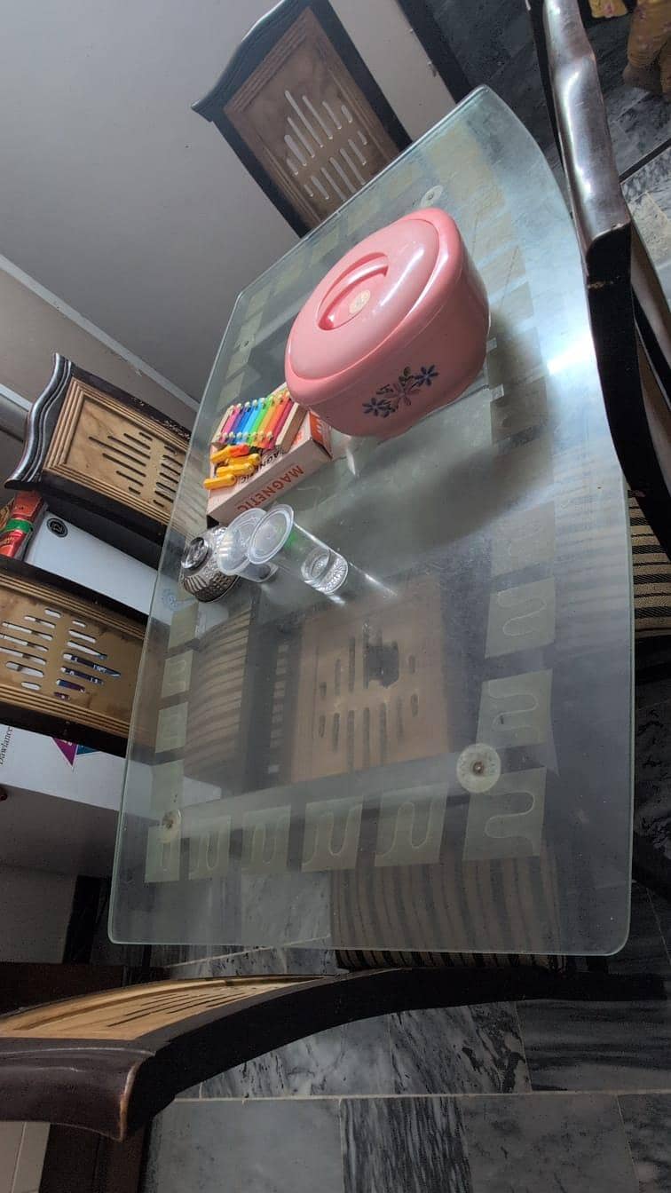 6 sitting dining table 2