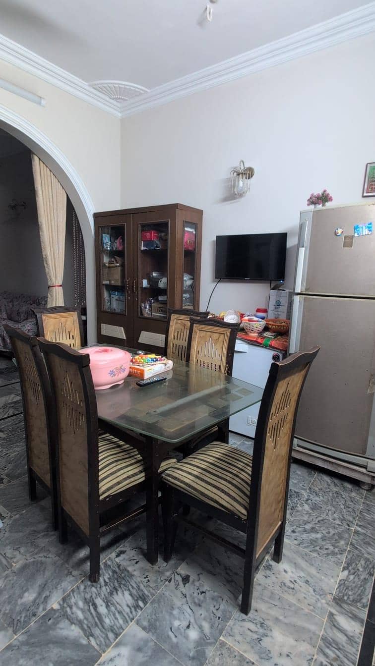 6 sitting dining table 6