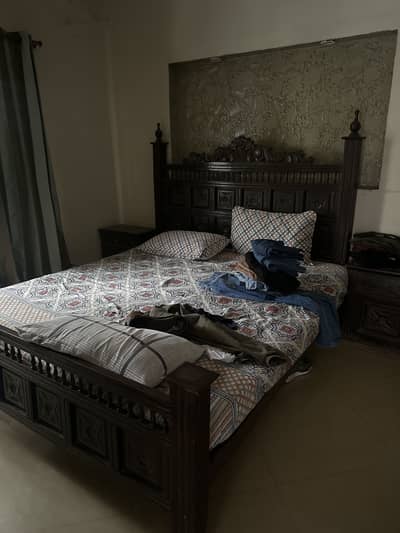 King Sized Bed Overall