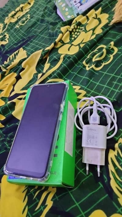 Infinix hot 11 play 4/64