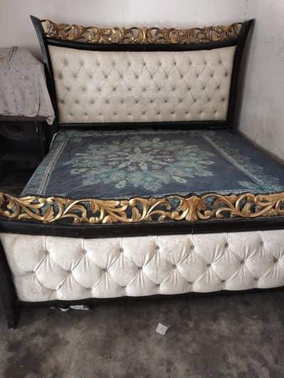 bed dressing table only