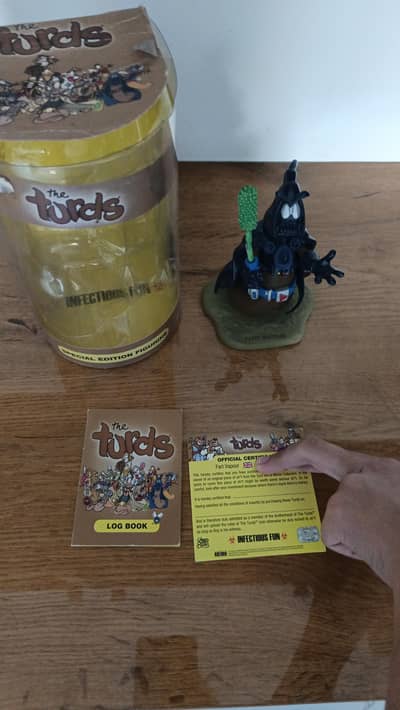 Turds special figurine